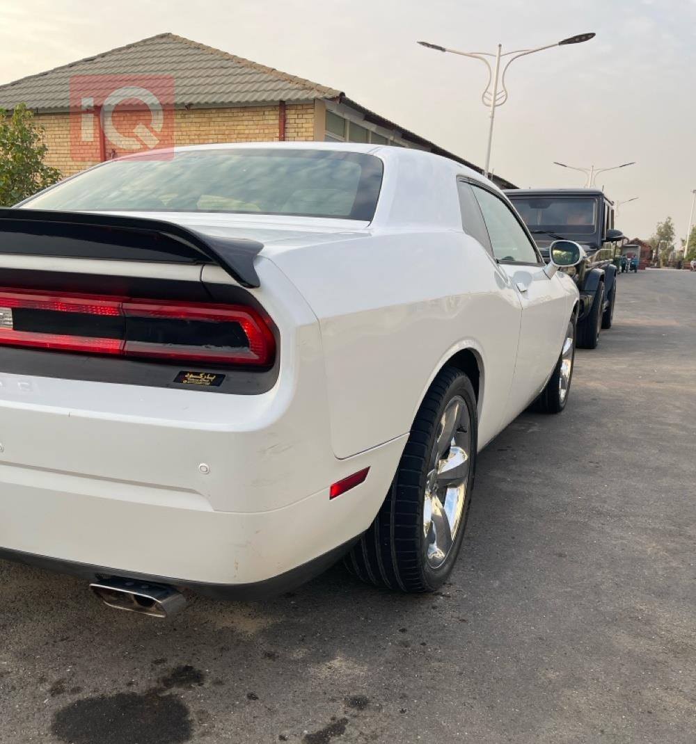 دۆج چالنجەر